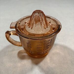 Vintage Pink/Amber Depression Glass Citrus Juicer Reamer 2 Cup Measuring Cup